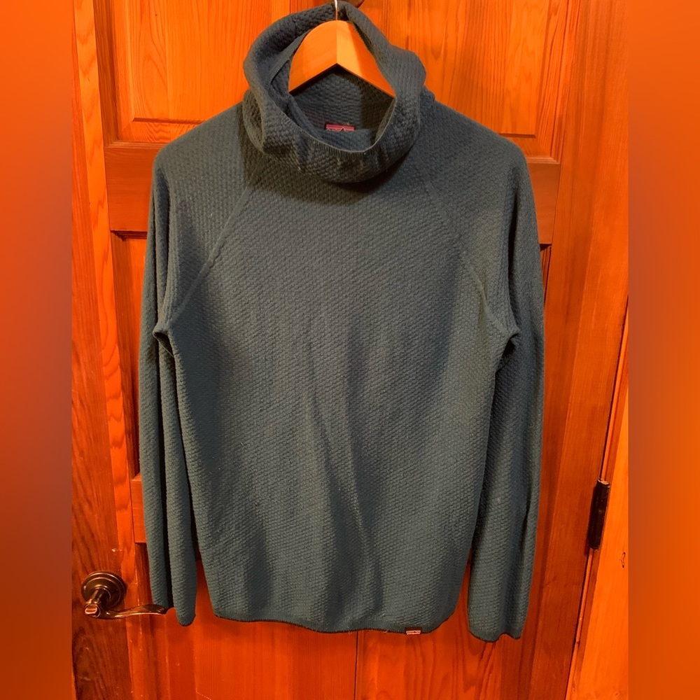 Patagonia Men’s Capilene Air Hoody-Size Medium